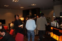 img100t.jpg