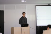 img104t.jpg